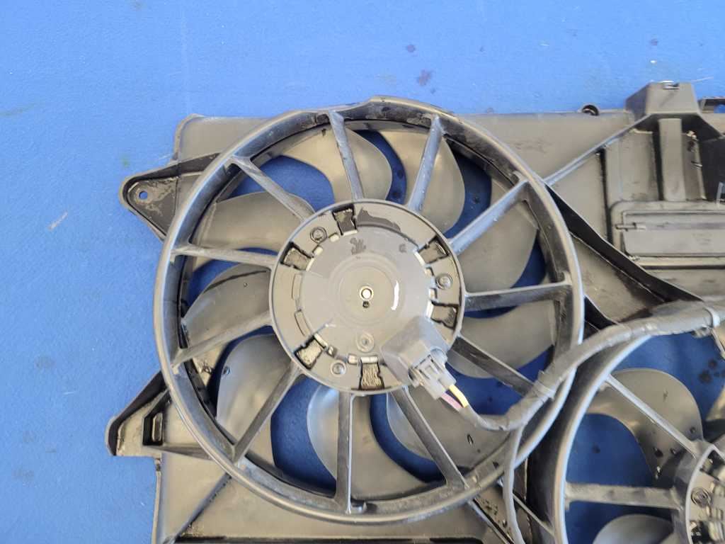 44128022