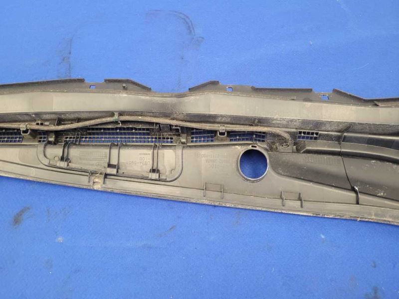 2011-2012 Nissan Leaf Cowl Panel Front Windshield Cover Trim 1856 - The Parts Farm
