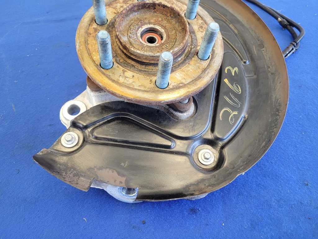2015-2017 Ford F150 4x4 Pickup Truck Passenger Front Spindle Knuckle 2663 - The Parts Farm