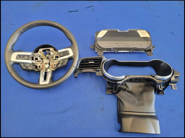 2021 Ford Mustang GT Mach 1 Digital Dash Screen Bezel Steering Wheel 16k mile 2691