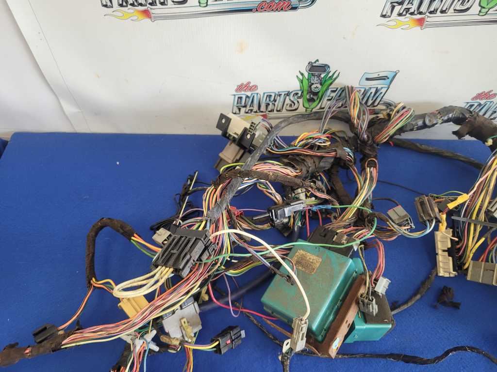 1990 Ford Mustang Mclaren Convertible Dash Harness Wire Plug *Parts* 2603 - The Parts Farm