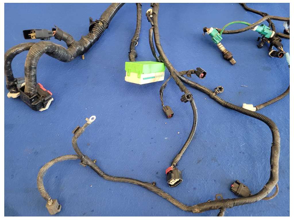 2006 Ford Mustang GT 4.6L Injector Harness Transmission A/T Wire Plug 2590 - The Parts Farm