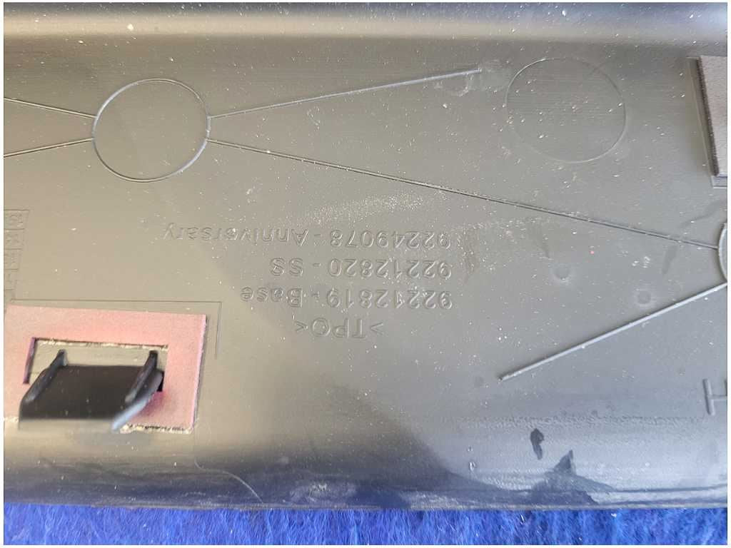 47765894