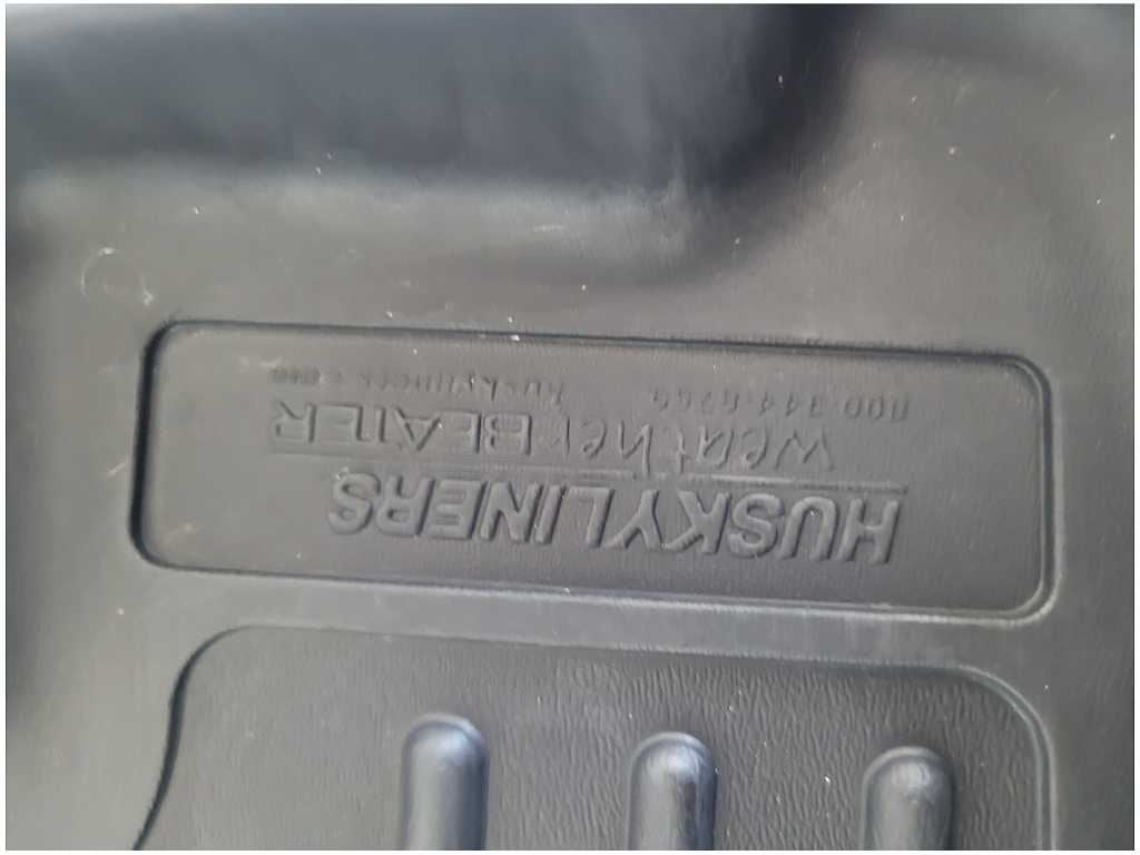 47475304