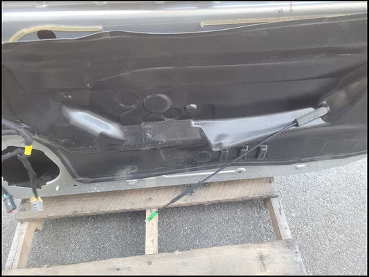 2010-2015 Chevrolet Camaro SS Passenger Front Coupe Door Shell Paint Silver 2486