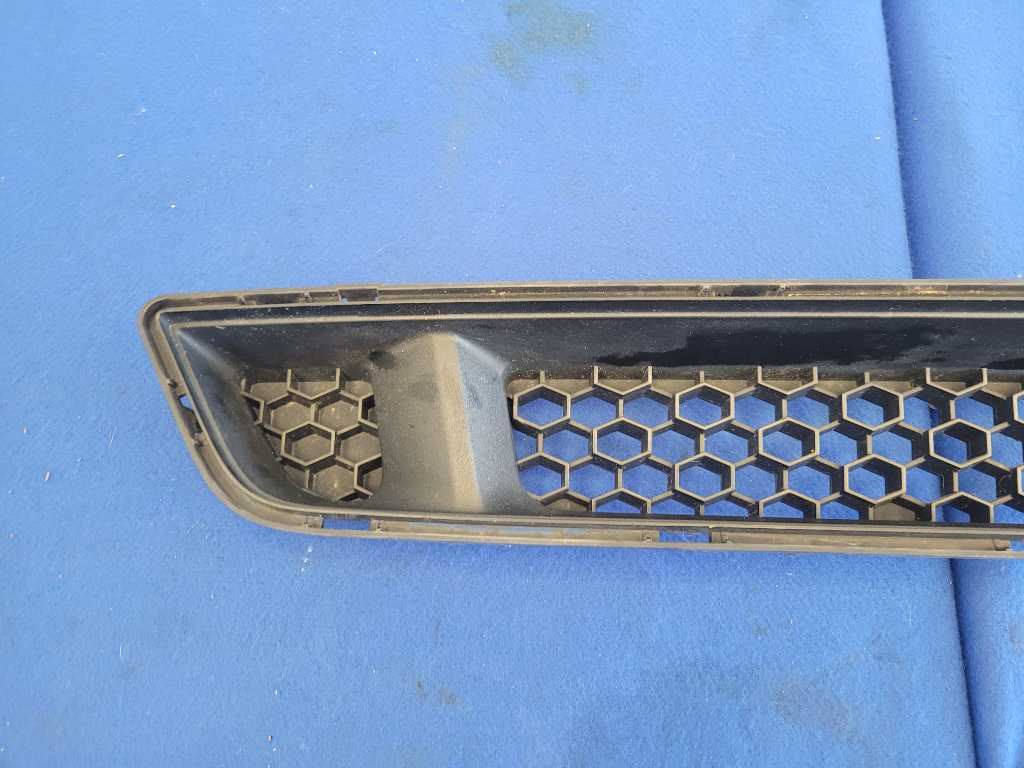 2015-2017 Ford Mustang GT S550 Front Lower Grill Grille Bumper *Read* 2638 - The Parts Farm