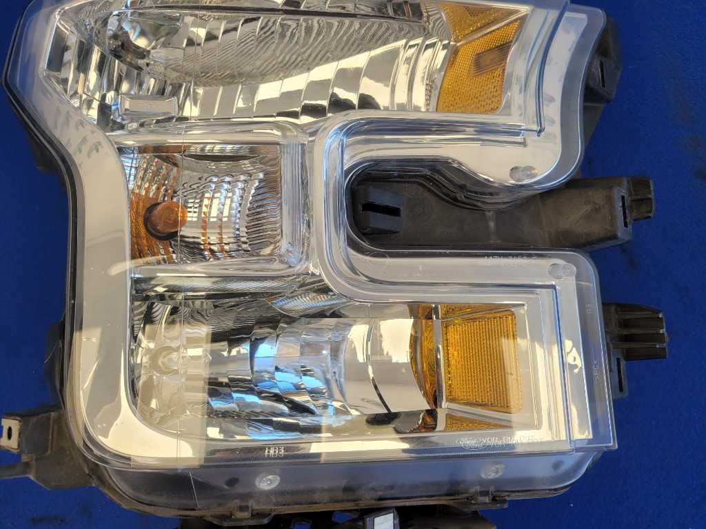 2015-2017 Ford F150 F-150 Pickup Truck Passenger Front Headlight Lamp Light 2663 - The Parts Farm