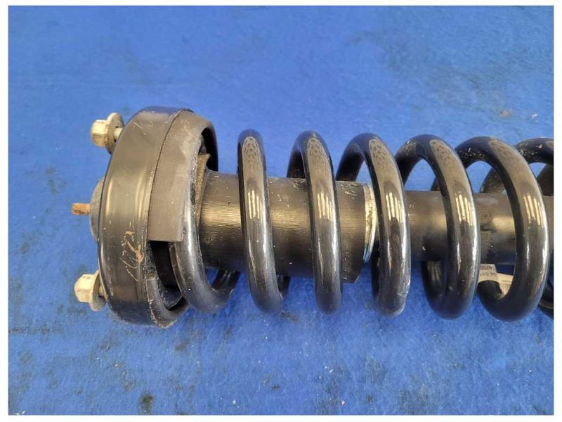 2015-2017 Ford F150 4x4 Pickup Truck Front Strut Spring Suspension 2482 - The Parts Farm