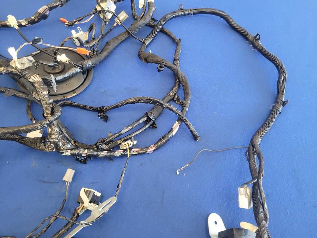 2013 Ford Mustang GT500 Coupe Engine Injector Harness Plug Wire 2634 - The Parts Farm