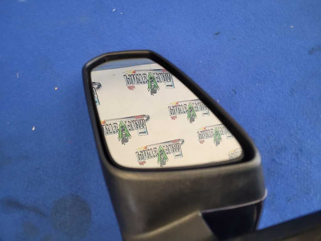 2010 Ford Mustang GT S197 Driver Left Rear View Mirror Window Glass 2653 - The Parts Farm