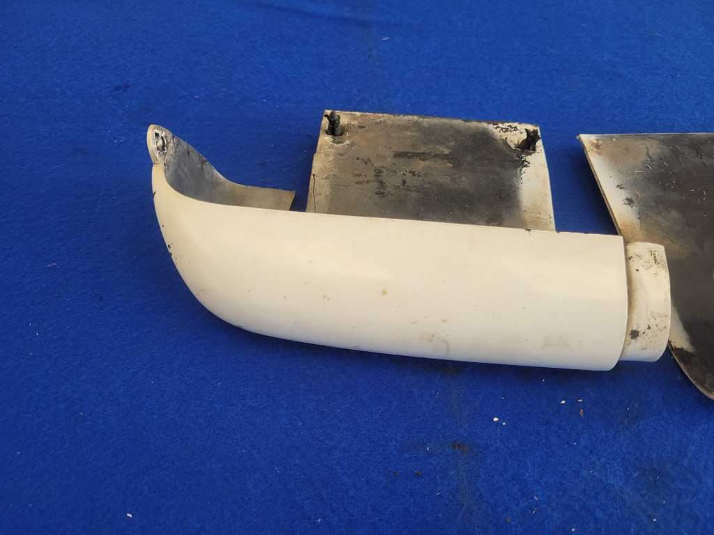 1994-1998 Ford Mustang GT Cobra Driver Lower Rocker Panel Molding Paint ZR 2631 - The Parts Farm