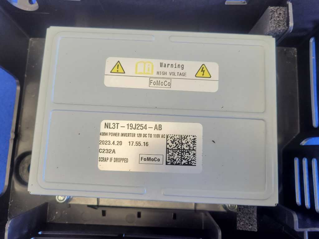 2023 Ford F250 F-250 Super Duty Truck Power Converter Charger Inverter 2558 - The Parts Farm