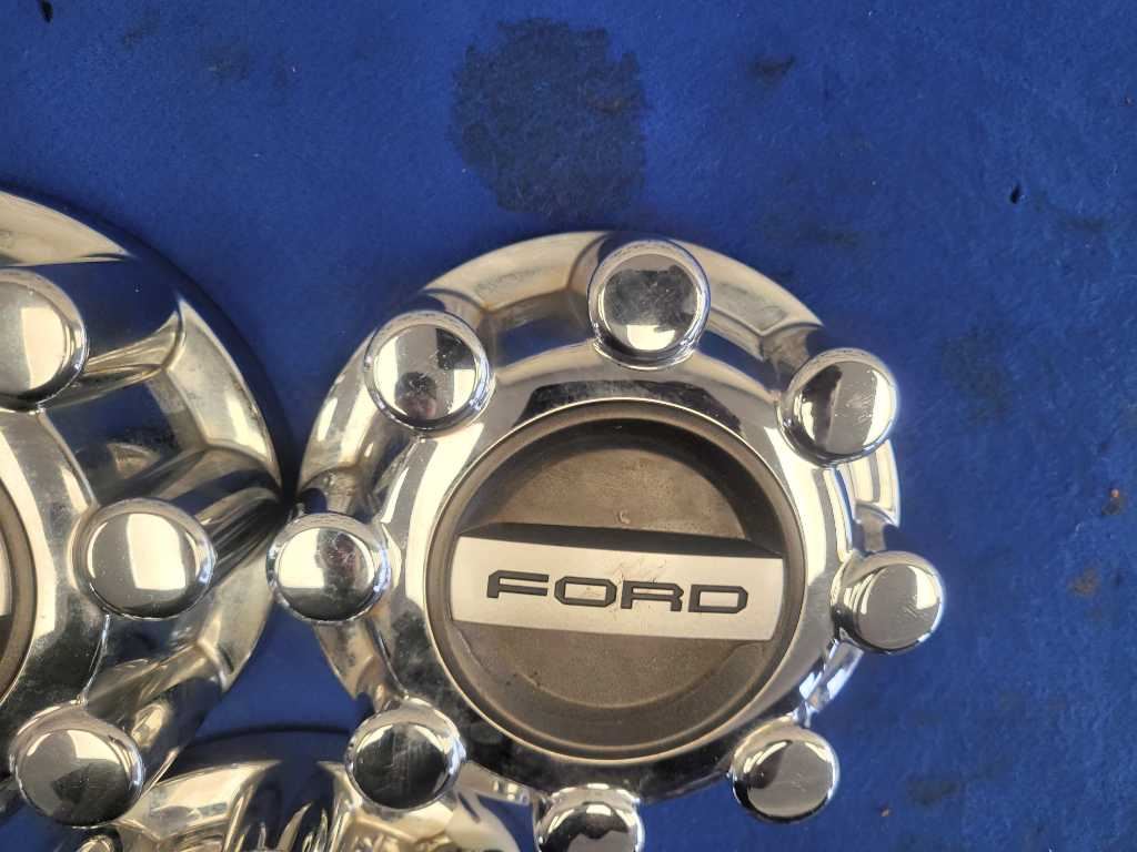 2023 Ford F250 F-250 Super Duty Truck 4wd 4x4 Center Caps Hub 8 Lug 2558 - The Parts Farm