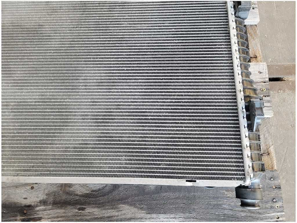 45300405