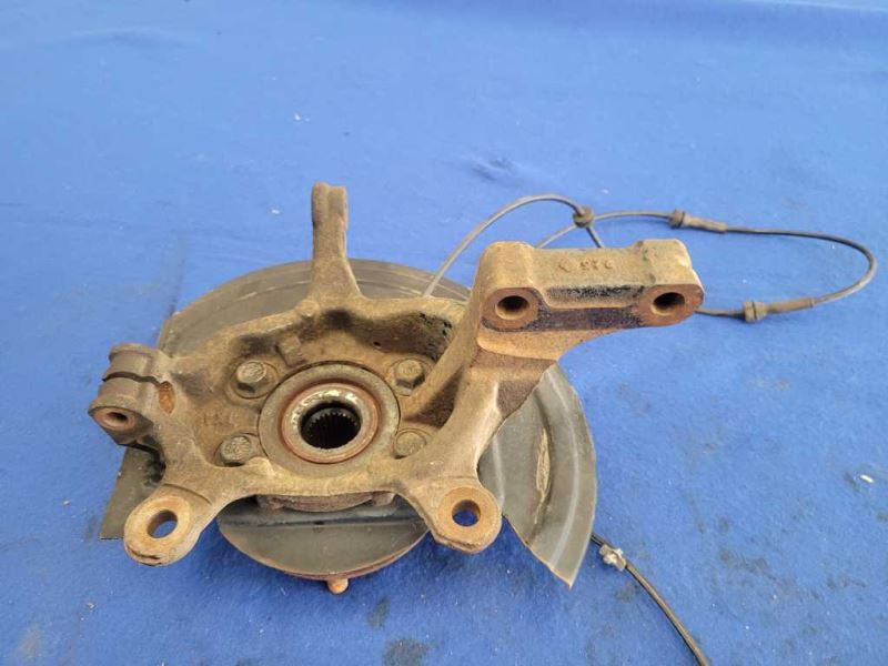 2011-2020 Nissan Leaf Driver Left Front Spindle Knuckle Hub 1856 - The Parts Farm