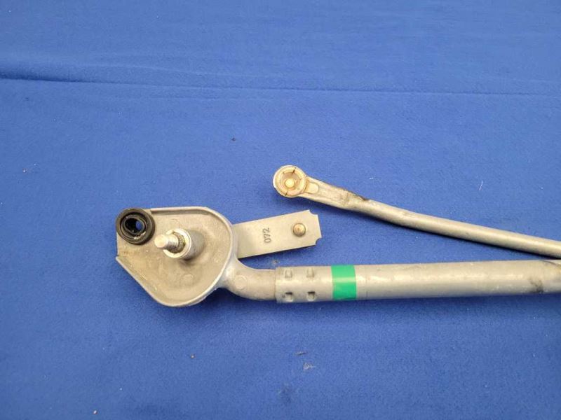 2015-2020 Dodge Challenger 6.2L Hellcat Windshield Wiper Motor Linkage 2484 - The Parts Farm