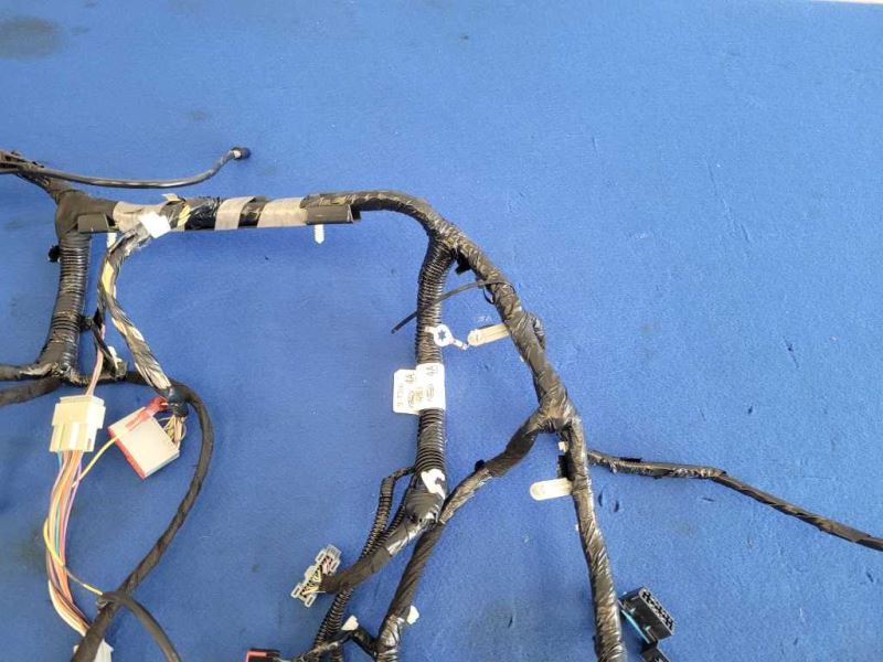 2014 Ford Mustang GT 5.0L S197 Coupe Dash Harness Wire Plug A/T 2629 - The Parts Farm