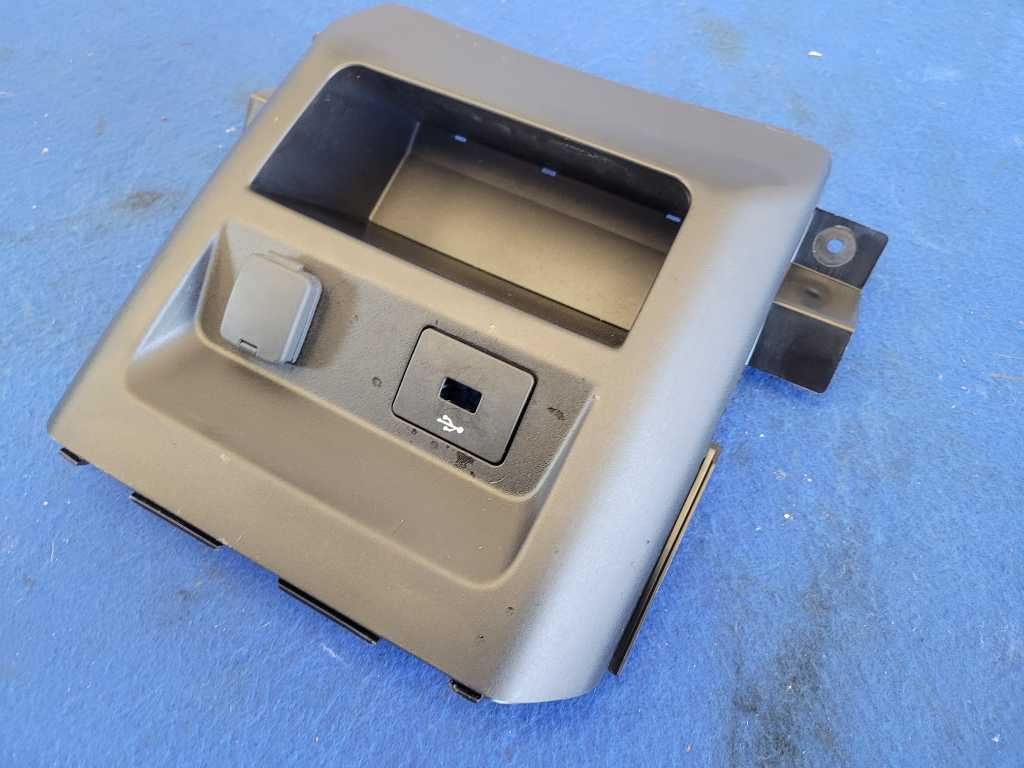 2022 Ford F250SD Pickup Truck Lower Dash Compartment Storage Comsole 2581 - The Parts Farm