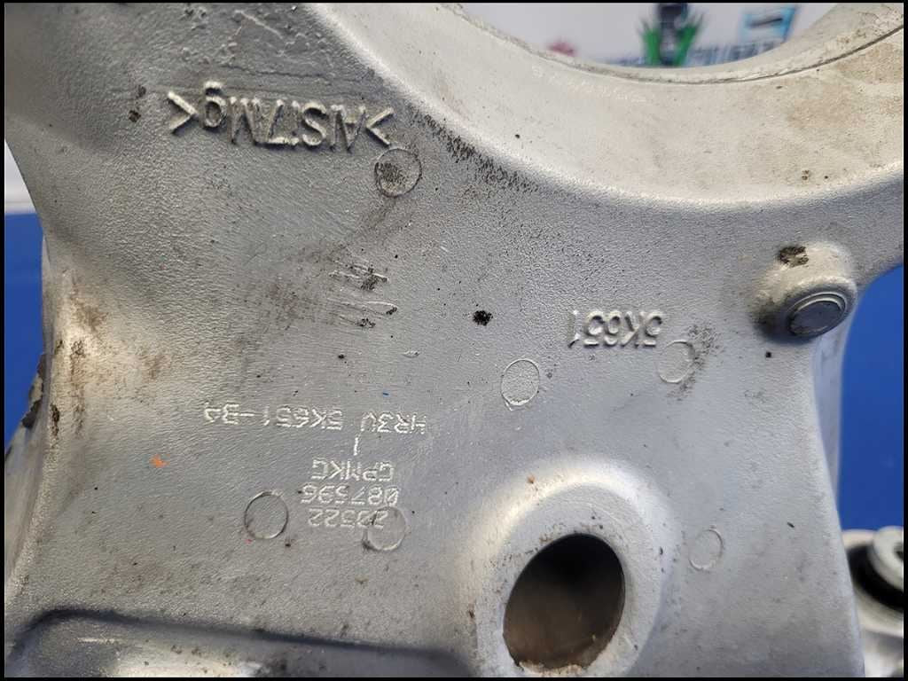 44053562