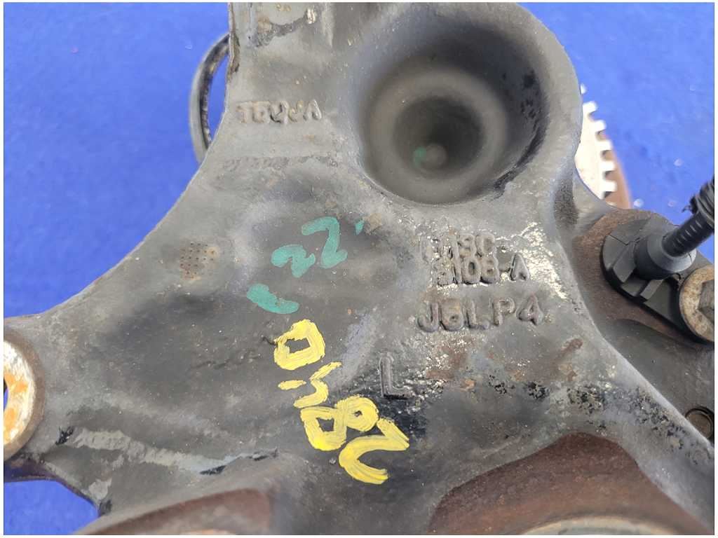 47032876