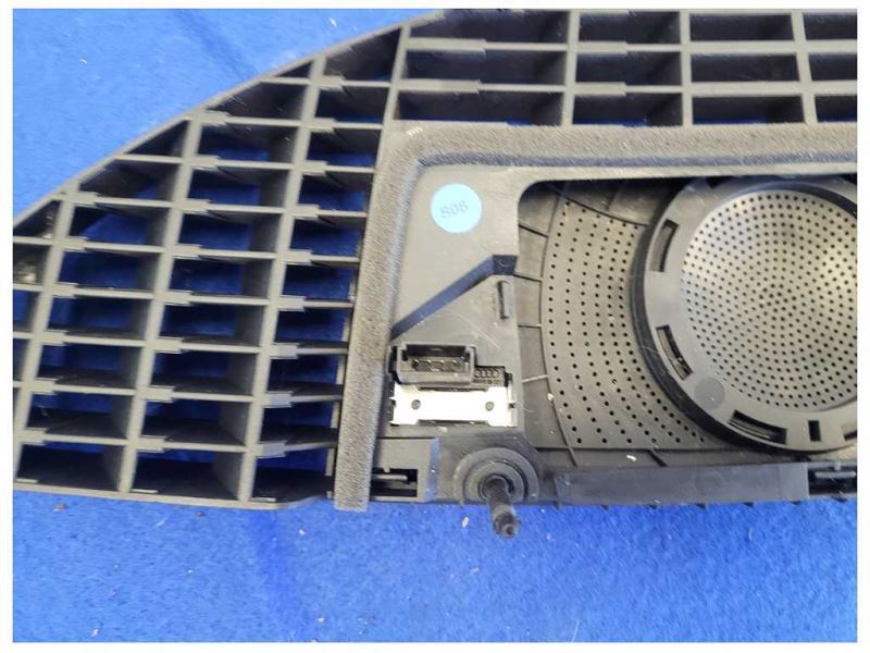 2014 Audi R8 V10 Coupe Top Dash Speaker Cover Sound  2136 - The Parts Farm