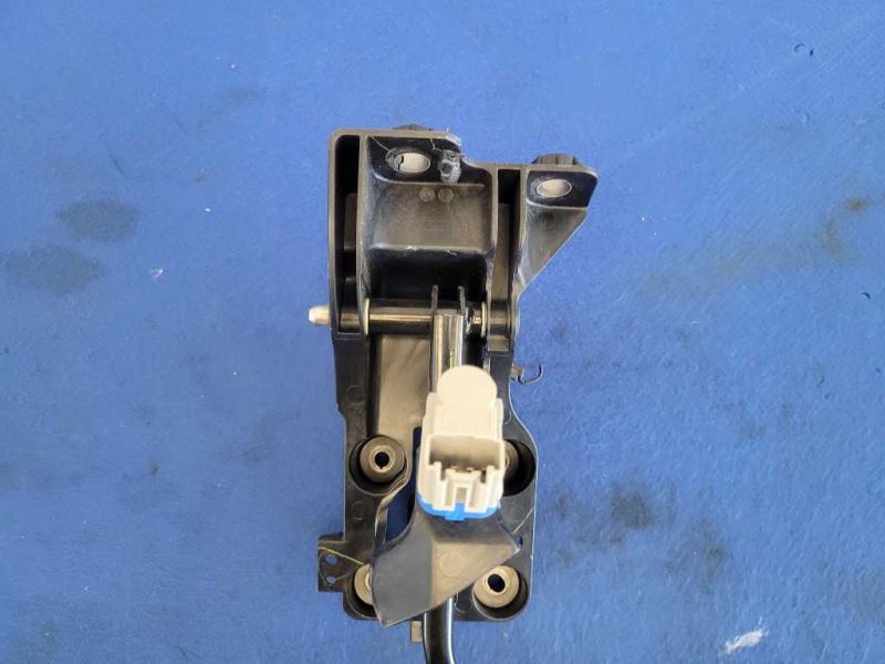 2015-2017 Ford Mustang GT S550 Brake Pedal Box Cage Automatic Transmission 2618 - The Parts Farm