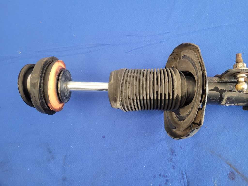 2010-2015 Chevrolet Camaro 1LE SS Passenger Front Strut Suspension 2650 - The Parts Farm