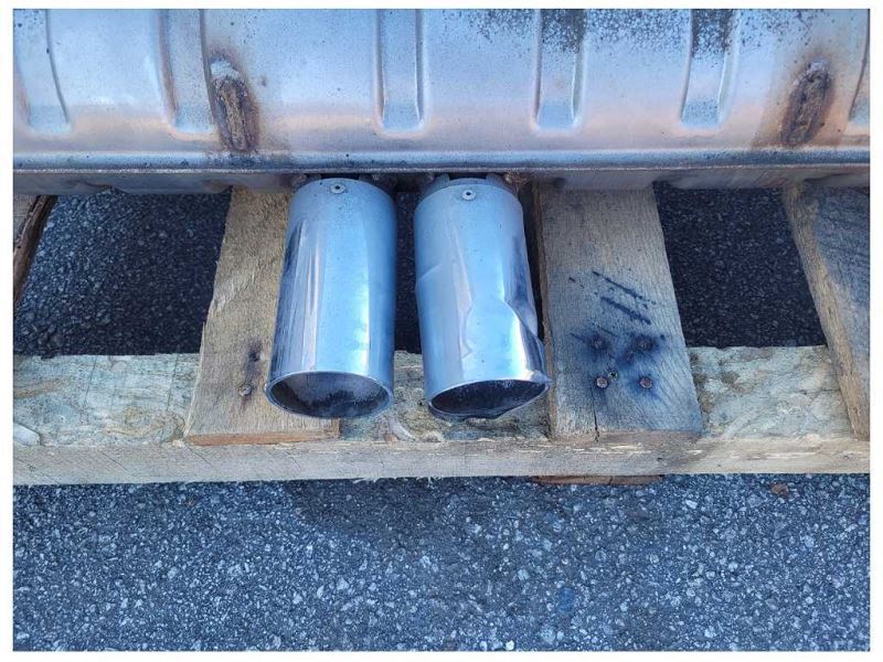 2001-2006 BMW M3 Convertible Rear Muffler Axle Back Exhaust Bent Tip 2448 - The Parts Farm