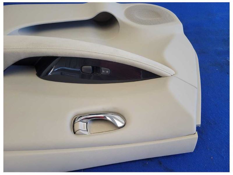 2011-2012 Nissan Leaf Passenger Right Front Door Panel Card 1856 - The Parts Farm