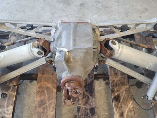 1996 Chevrolet Corvette Coupe Rear Differential Axle Shaft Gear Auto Trans 2550