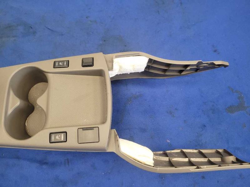 2011-2012 Nissan Leaf Module Center Console Base Floor A/T Lid 1856 - The Parts Farm