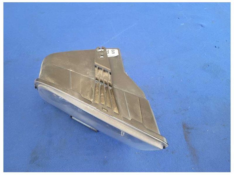 2005-2006 Ford Mustang GT 4.6L Passenger Front Headlight Lamp Lens 2621 - The Parts Farm