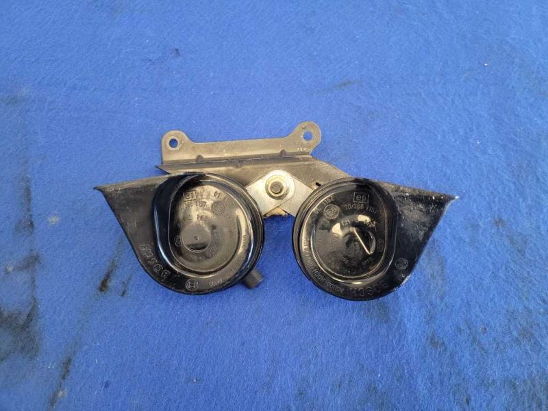 2001-2006 BMW M3 Convertible Horn Emergency Noise 2451 - The Parts Farm
