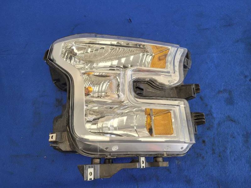 2015-2017 Ford F150 4x4 Pickup Truck Passenger Front Headlight Lamp 2482 - The Parts Farm