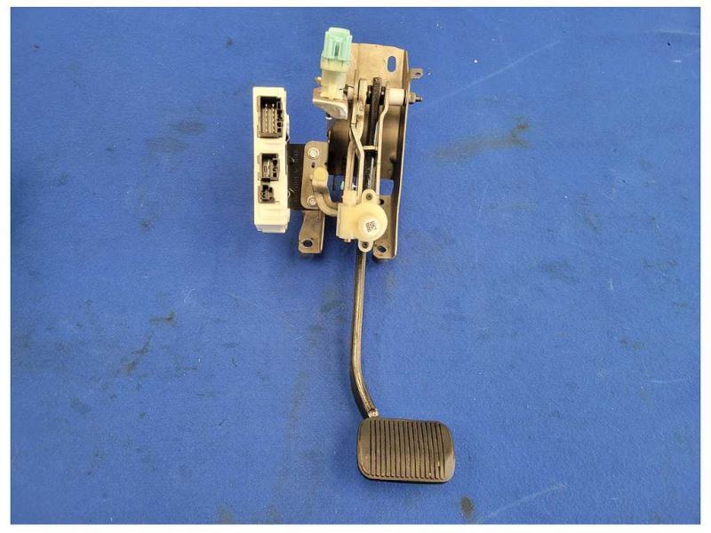 2015-2017 Ford F150 F-150 Pickup Truck Brake Pedal Front Cage Box Assembly 2615 - The Parts Farm