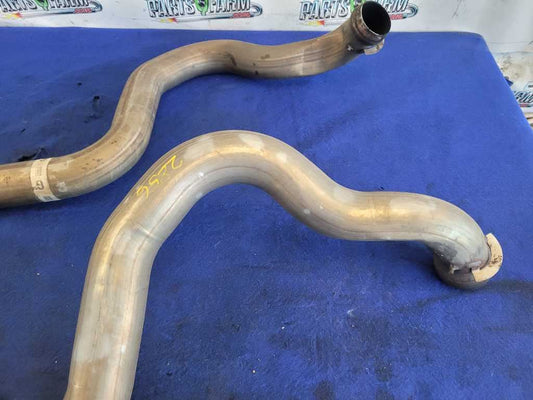 2005-2014 Ford Mustang GT S197 Pair Over Axle Pipes Exhaust Pipe 2856