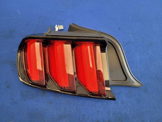 2015-2017 Ford Mustang GT Driver LH Rear Taillight Lamp Light Brake 2618 - The Parts Farm