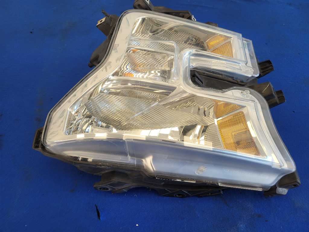 2015-2017 Ford F150 F-150 Truck Driver Front Headlight Lamp Light Lens 2663 - The Parts Farm