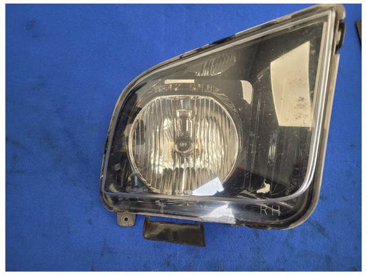 2005-2009 Ford Mustang GT 4.6L Passenger Headlight Lamp Light Front 2542 - The Parts Farm