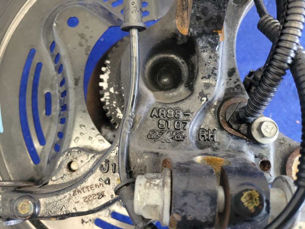 46950563