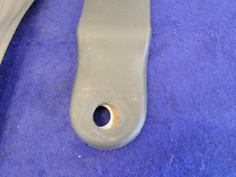 2001-2004 Ford Mustang Cobra SVT DOHC 4.6L Driver Front Seat Belt Coupe 2276 - The Parts Farm