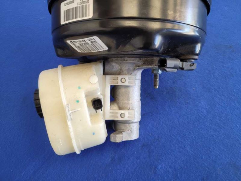 2015-2017 Ford Mustang GT S550 Brake Booster Non PP A/T Master Cylinder 2618 - The Parts Farm