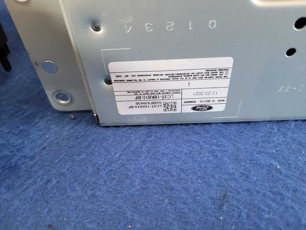2022 Ford F250SD Pickup Truck Audio Equipment Radio Control Panel 2581 - The Parts Farm