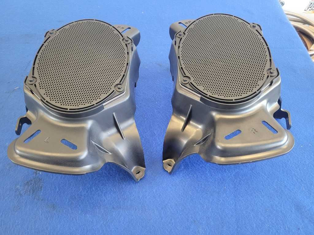 2011-2014 Ford Mustang GT S197 Convertible Pair Rear Speakers Audio 2639 - The Parts Farm