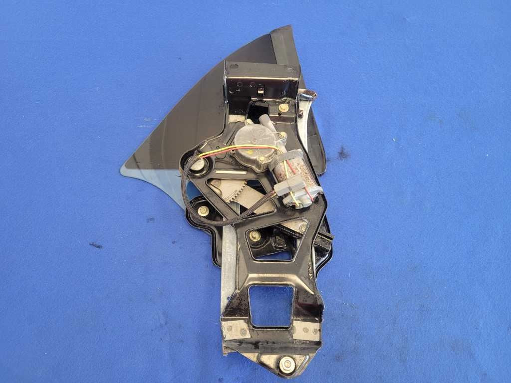 1994-2000 Ford Mustang GT Convertible Driver LH Quarter Window Glass Motor 2631 - The Parts Farm