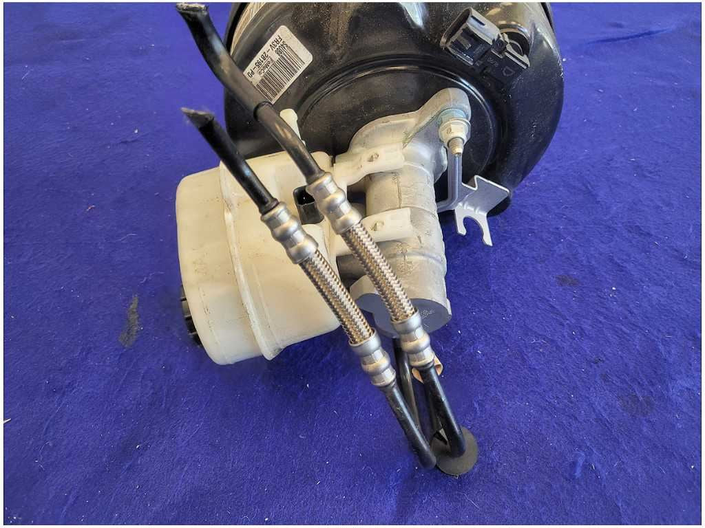 45300410