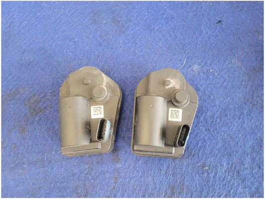 2016-2024 Chevrolet Camaro SS Pair Rear Actuators Exhaust Bi Mode