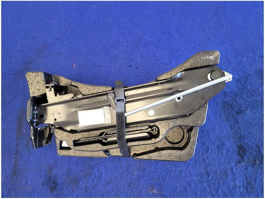 2011-2018 Porsche Cayenne Diesel Scissor Jack Roadside Kit 2579