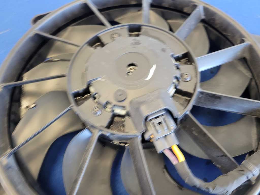 44128022