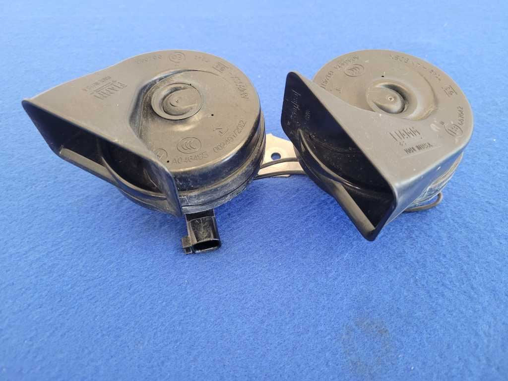 2015-2017 Ford Mustang EcoBoost Coupe Horn Dual Noise Emergency 2652 - The Parts Farm